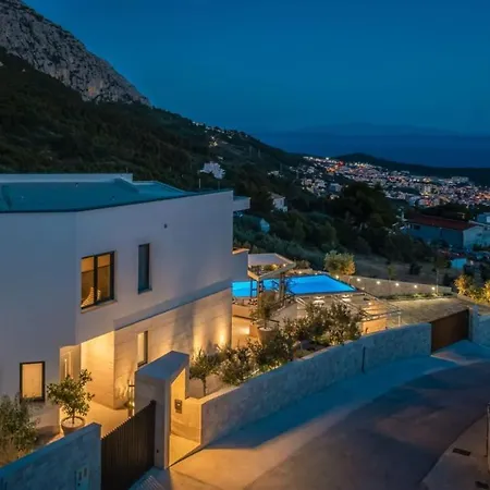 Mare Makarska